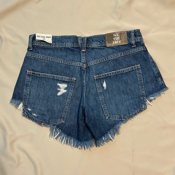 NWT We The Free Westwood Mid Rise High Low Shorts - Size 25 - Picture 9 of 14